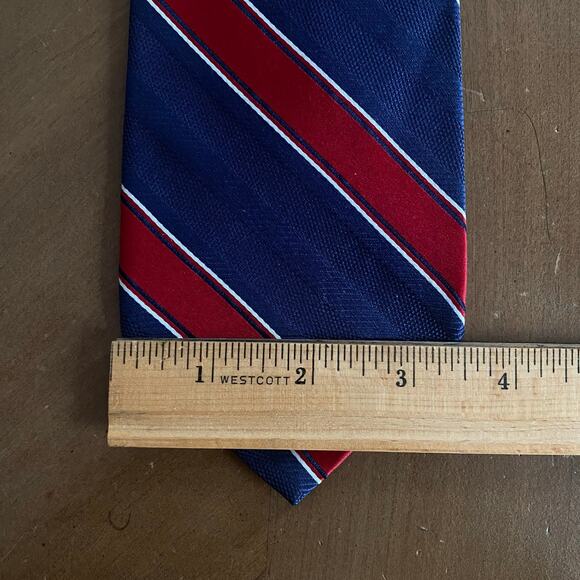 Brooks Brothers Silk Tie Navy Blue Red Repp Stripe Preppy Academia Patriotic USA - Picture 6 of 8